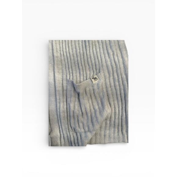 Abercrombie + Fitch Kids Gray Hooded Cardigan Sweater Size 15/16 - Picture 2 of 6